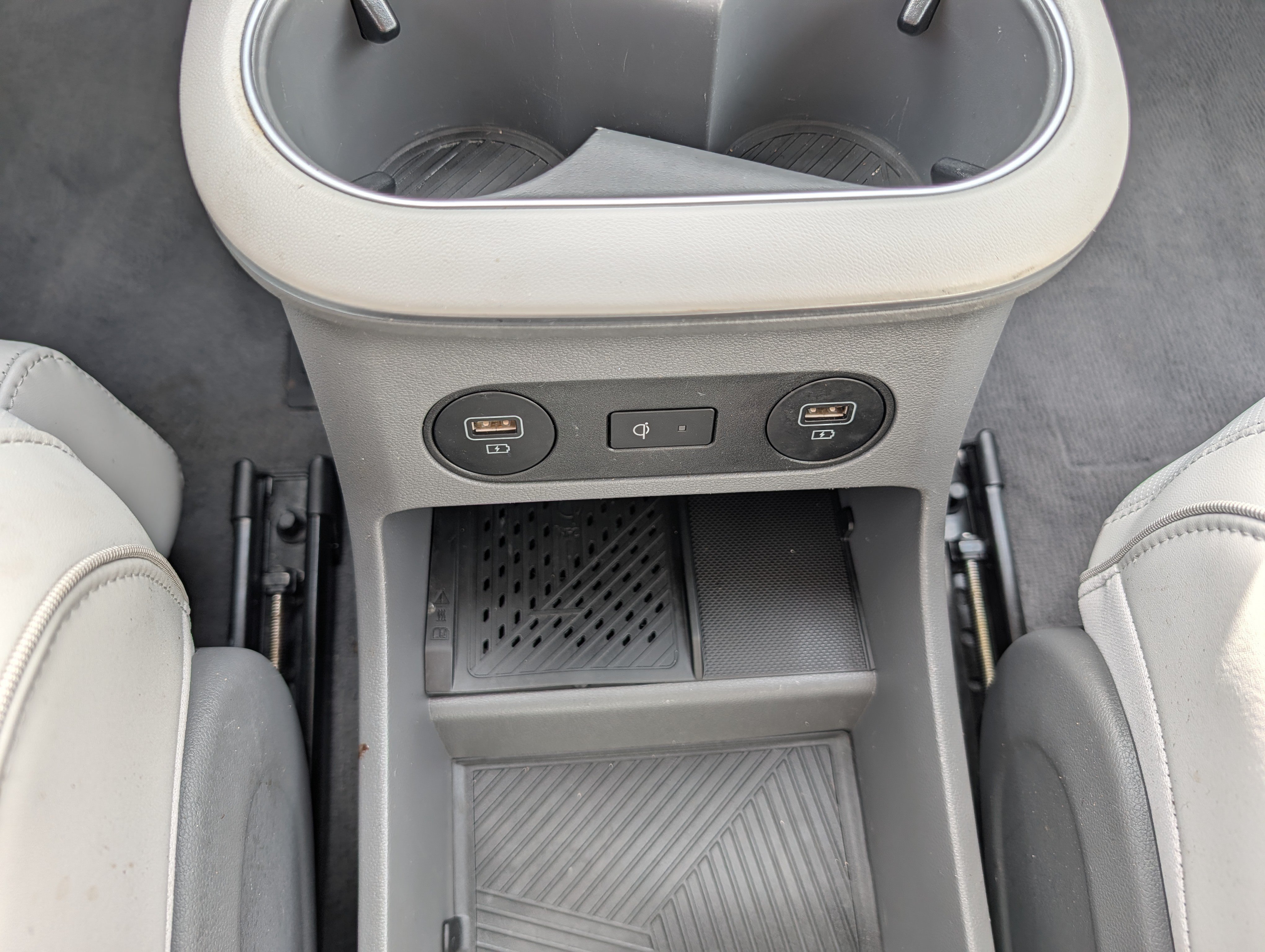 Certified 2023 Hyundai Ioniq 5 Limited AWD/4WD image 32