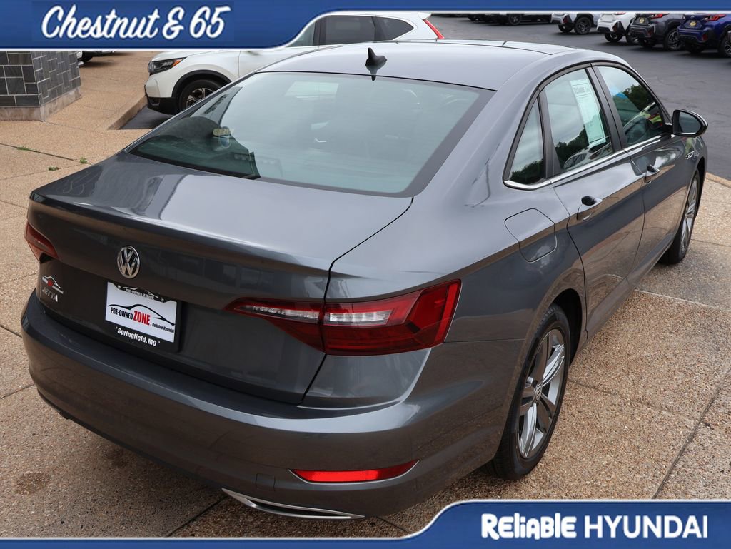 Used 2021 Volkswagen Jetta R-Line FWD image 6