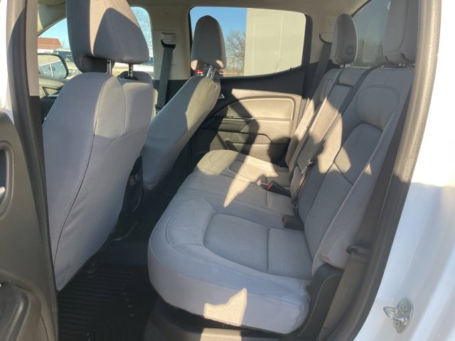 Used 2016 Chevrolet Colorado LT w/ Safety Package image 28