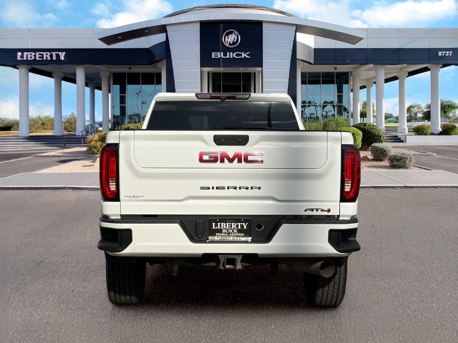 Used 2021 GMC Sierra 2500 AT4 w/ Gooseneck/5TH Wheel Package AWD/4WD image 8