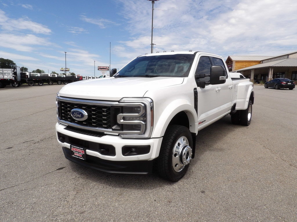 Used 2026 Ford F450 Platinum AWD/4WD image 71