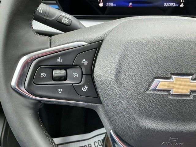 Used 2025 Chevrolet Trax LT w/ LT Convenience Package image 26