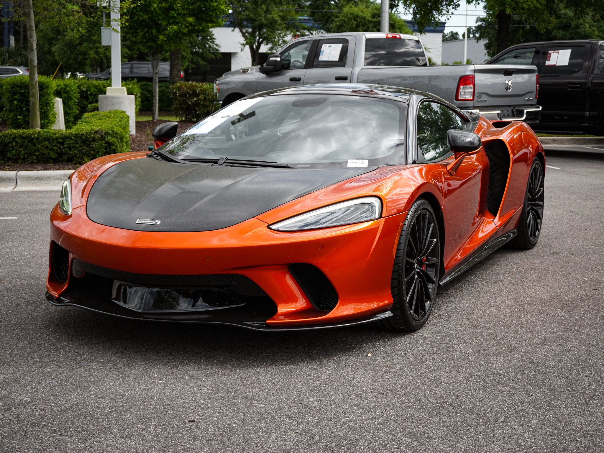 Used 2022 McLaren GT RWD image 7