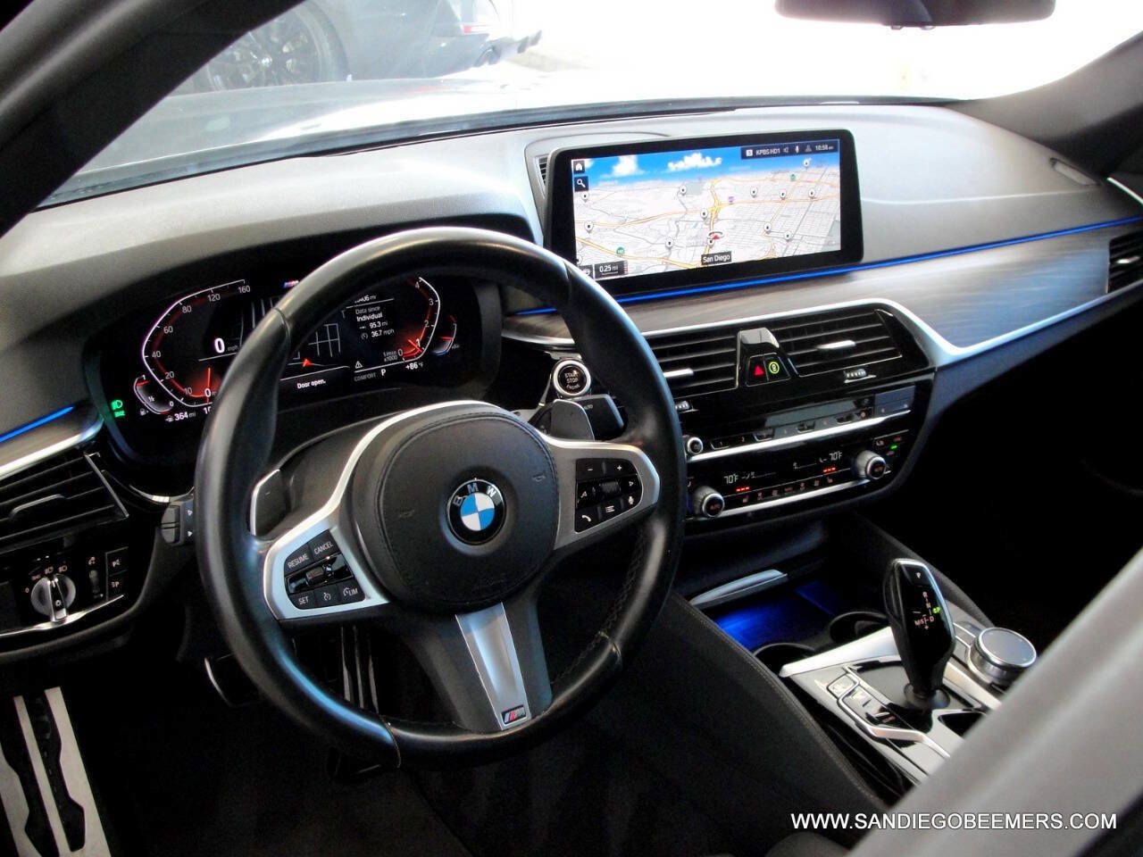 Used 2023 BMW 540i w/ M Sport Package RWD image 29