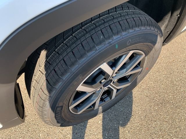 New 2027 Jeep Grand Cherokee Laredo AWD/4WD image 10