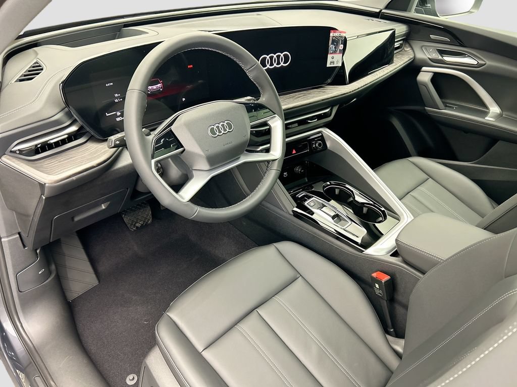 Used 2025 Audi Q5 Premium Plus AWD/4WD image 9
