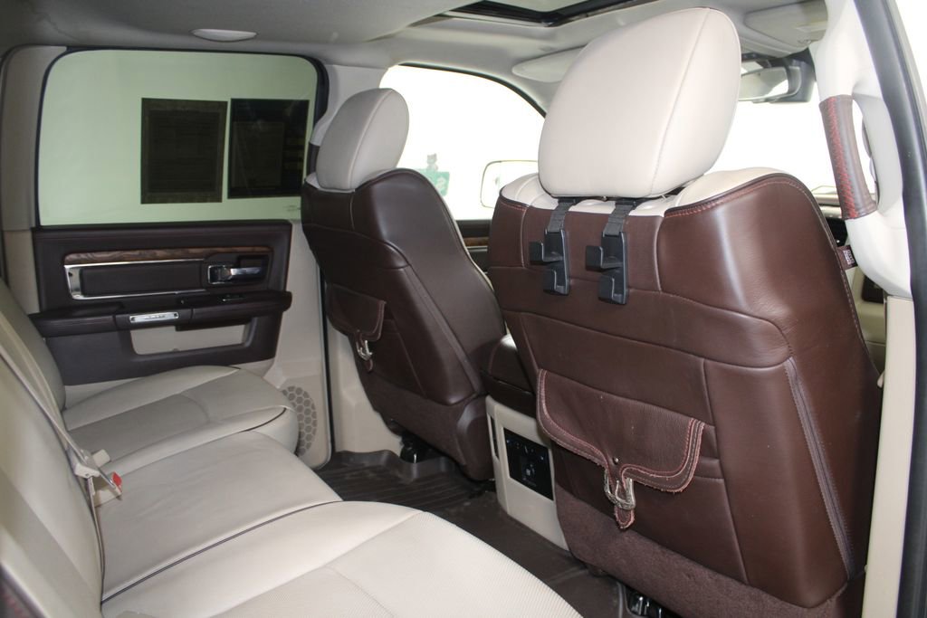 Used 2018 RAM 2500 Longhorn w/ Longhorn Southfork Package image 31