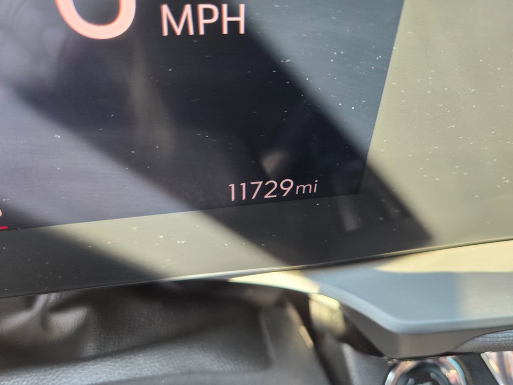 Used 2025 Buick Envista Sport Touring w/ Convenience I Package image 12