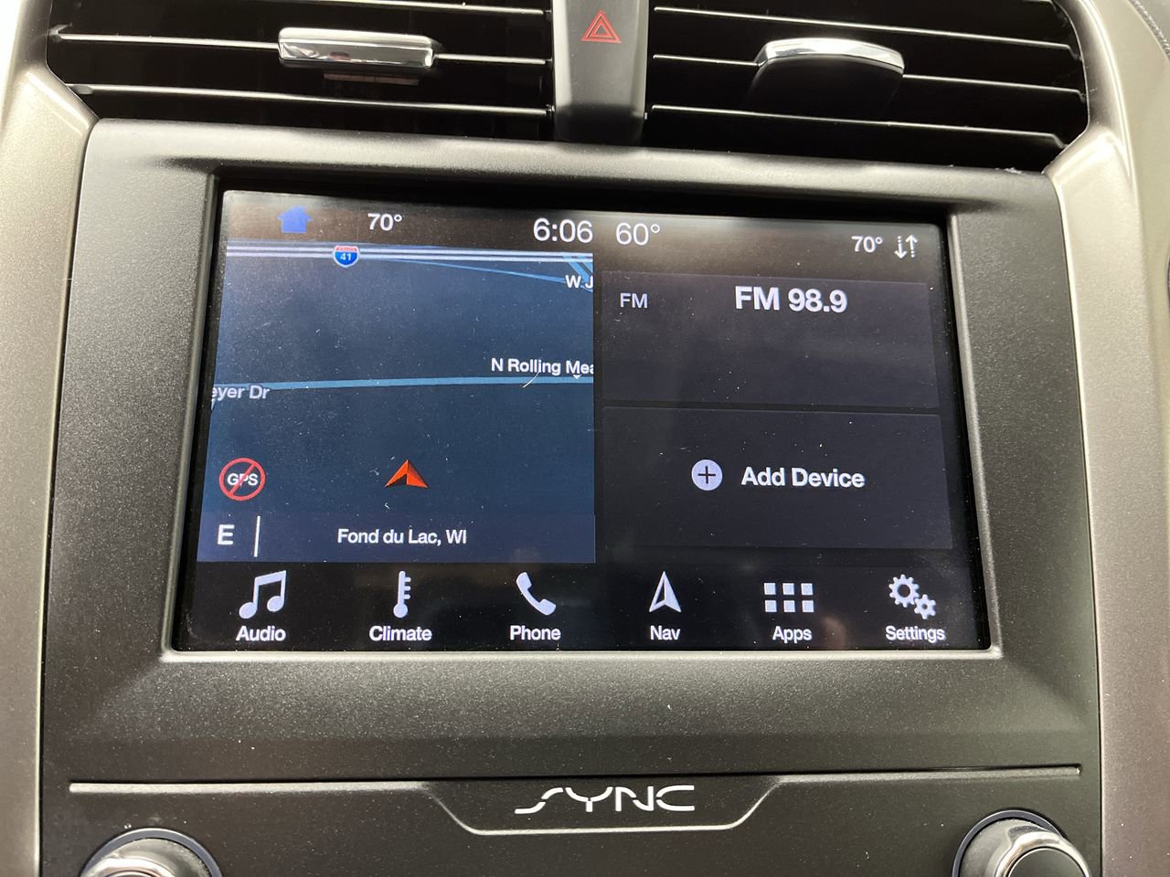 Used 2019 Ford Fusion SE FWD image 20