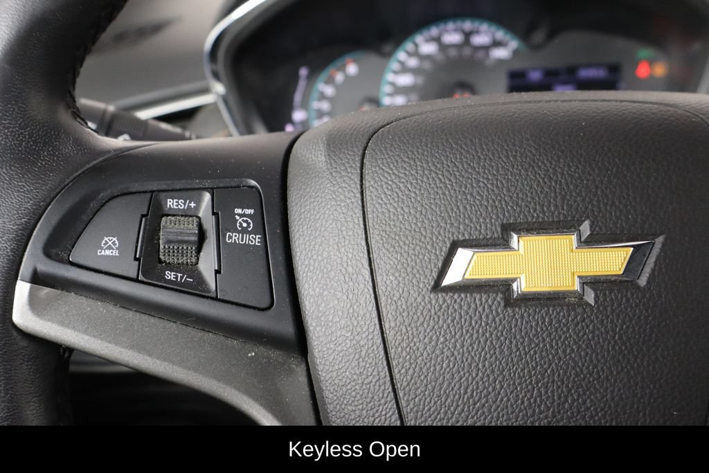 Used 2020 Chevrolet Trax LT FWD image 8