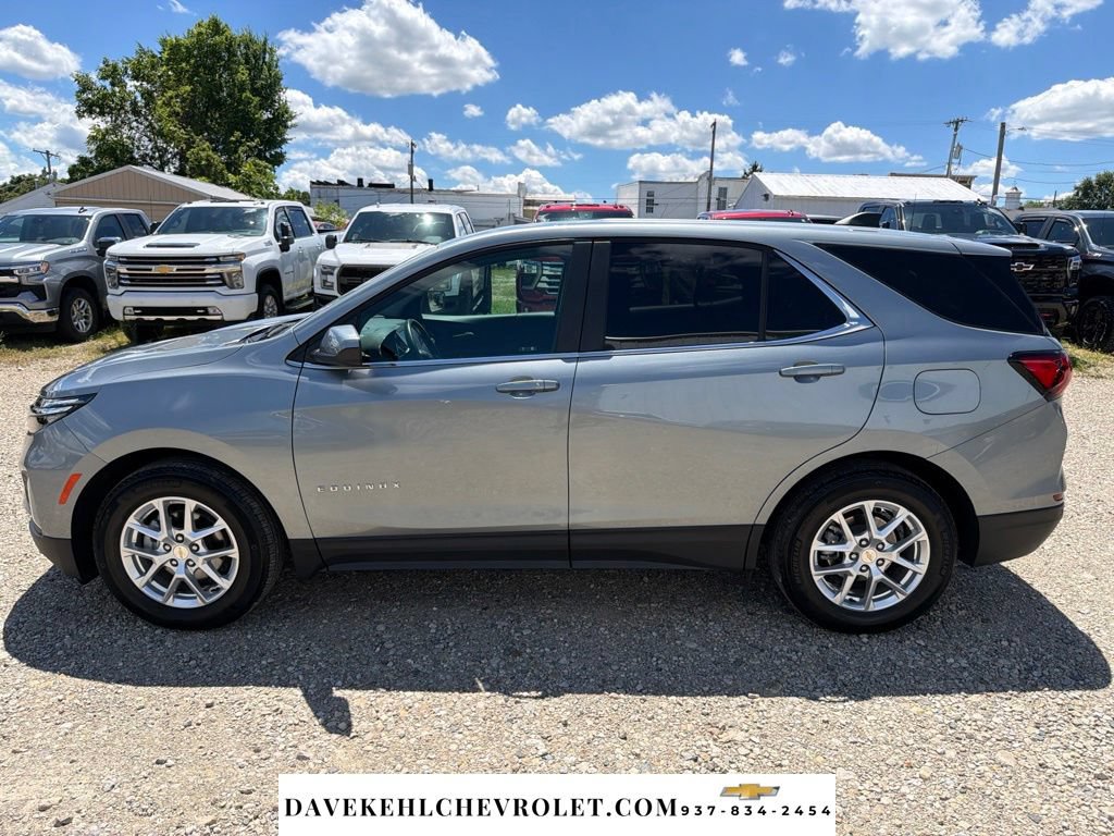Used 2024 Chevrolet Equinox LT FWD image 3