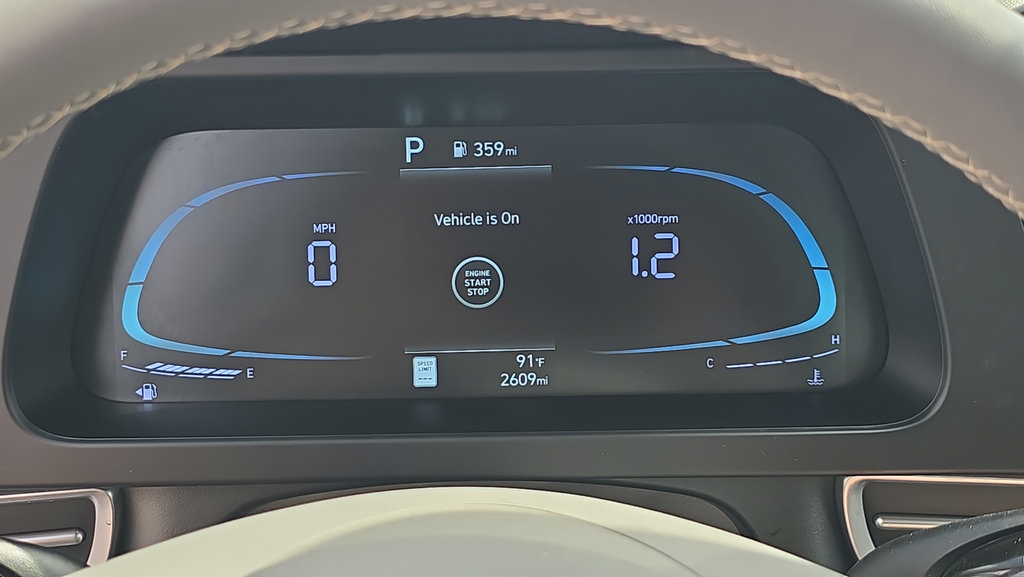 Certified 2026 Hyundai Elantra Sport FWD image 17
