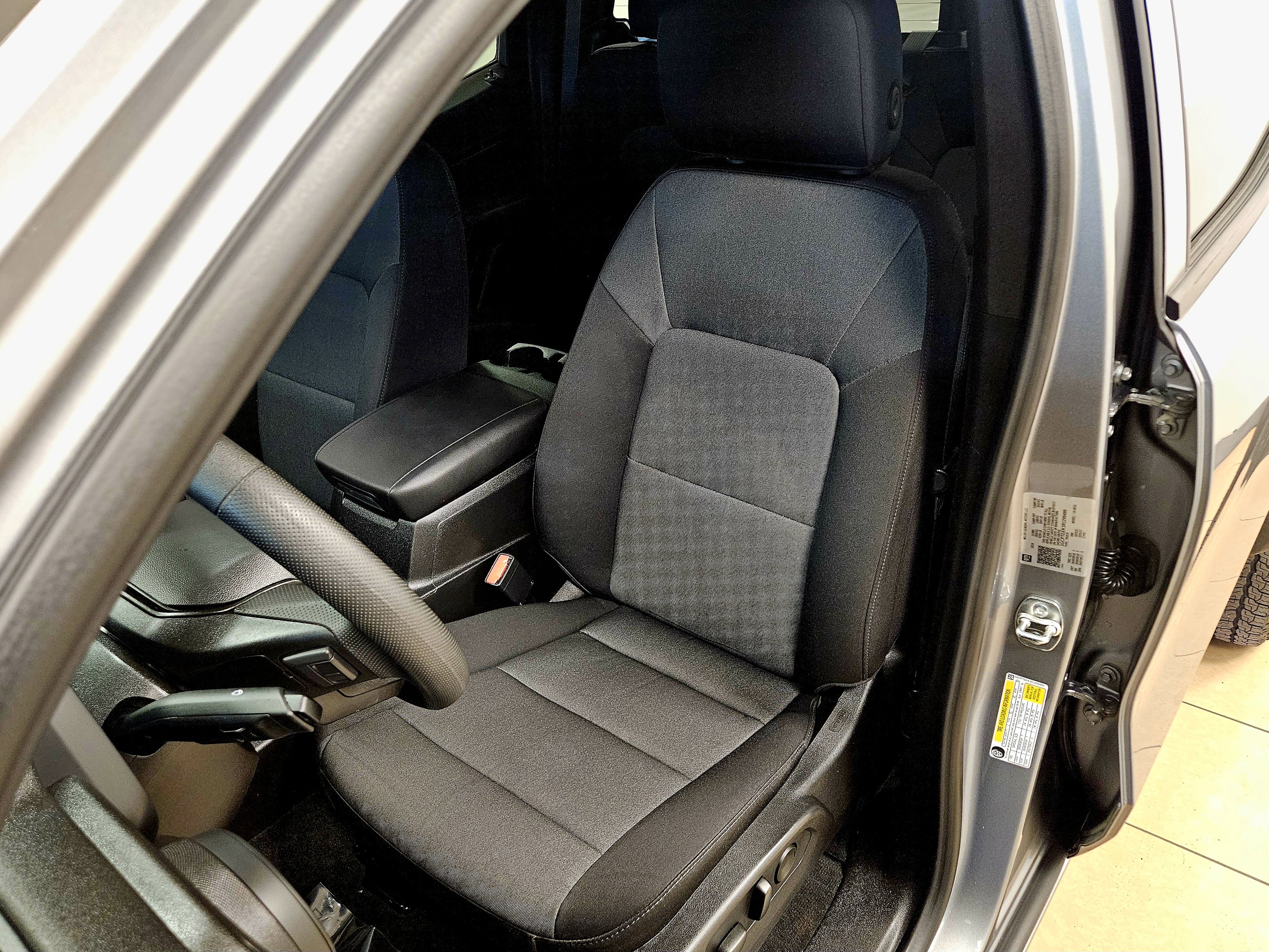 Used 2024 Chevrolet Colorado Trail Boss w/ Advanced Trailering Package image 31