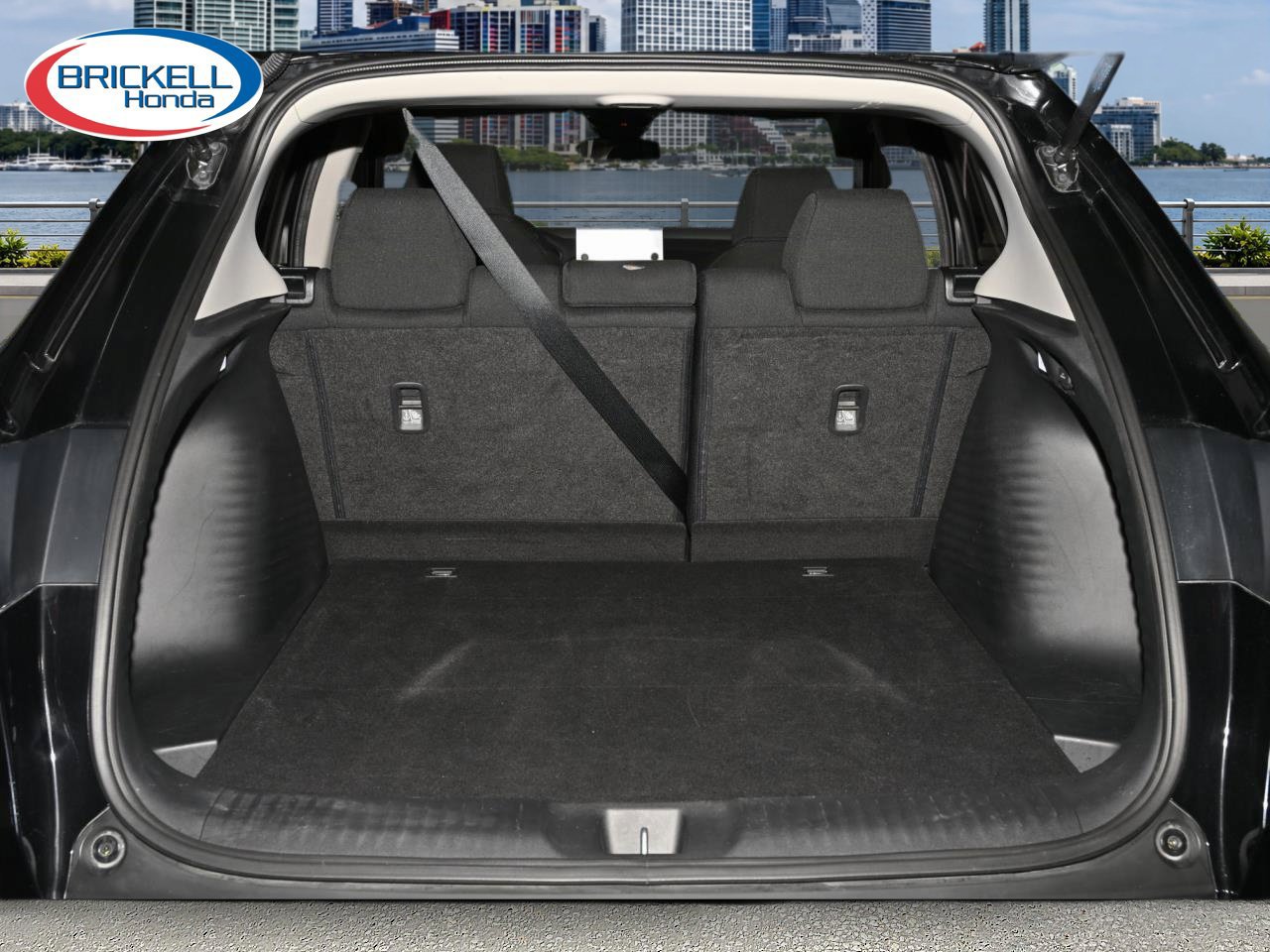 Used 2024 Honda HR-V LX image 12