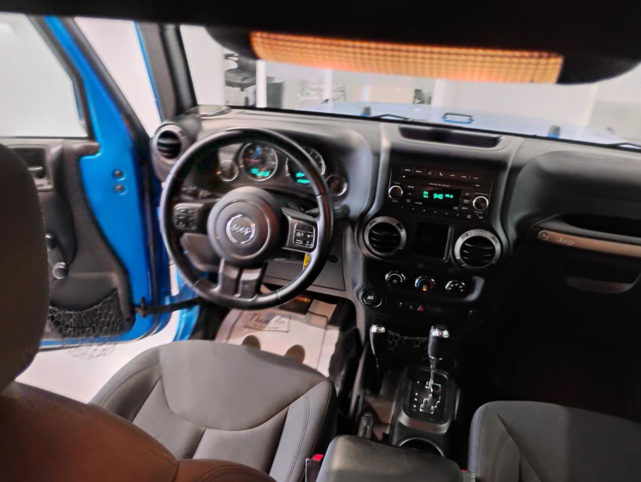 Used 2015 Jeep Wrangler Sport image 44