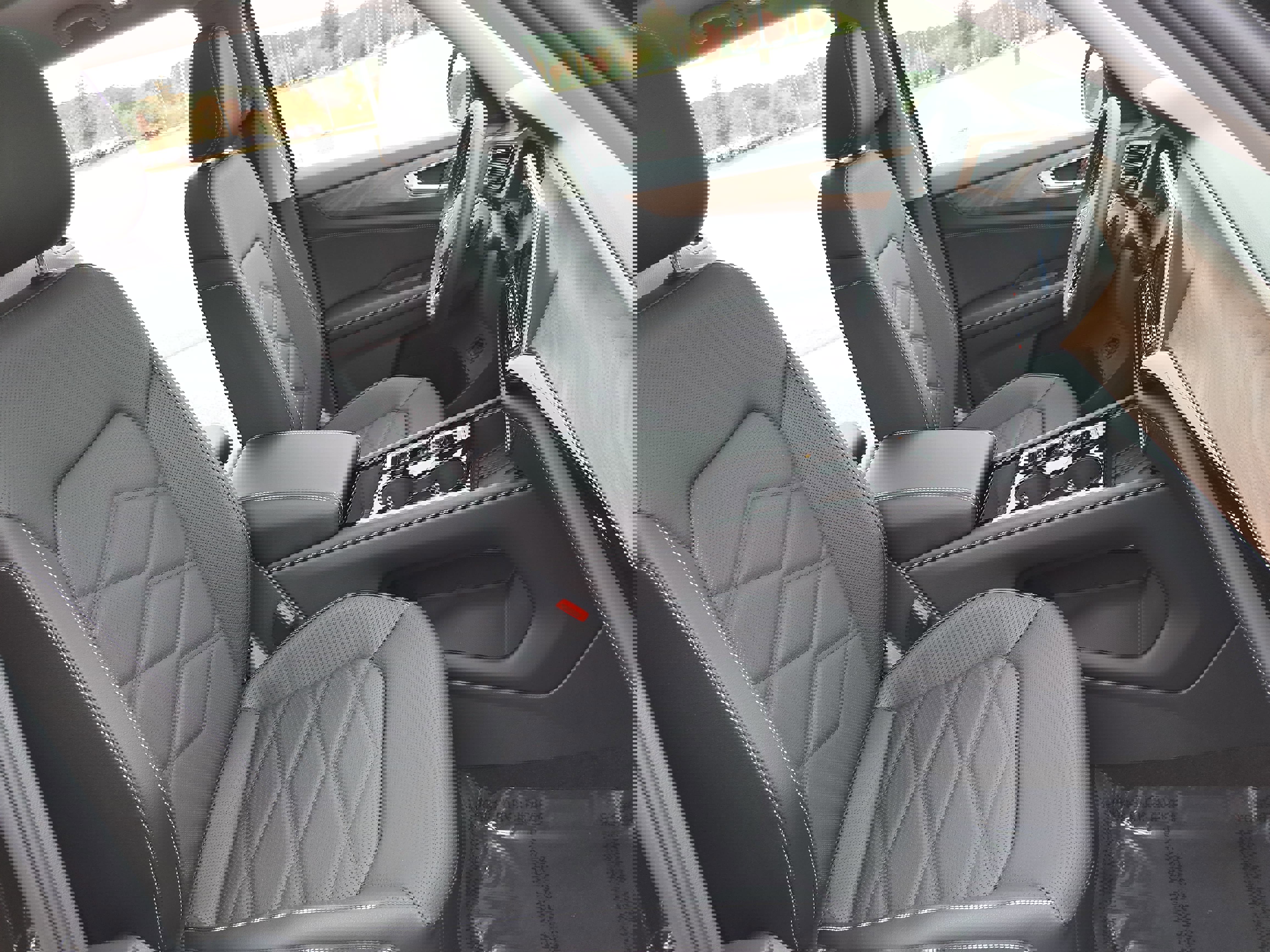 New 2026 Volkswagen Atlas SE image 10