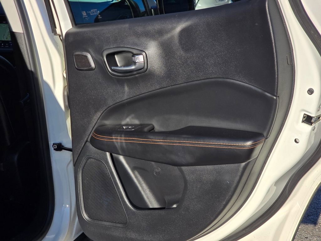 Used 2021 Jeep Compass Limited w/ Sun and Sound Group image 47