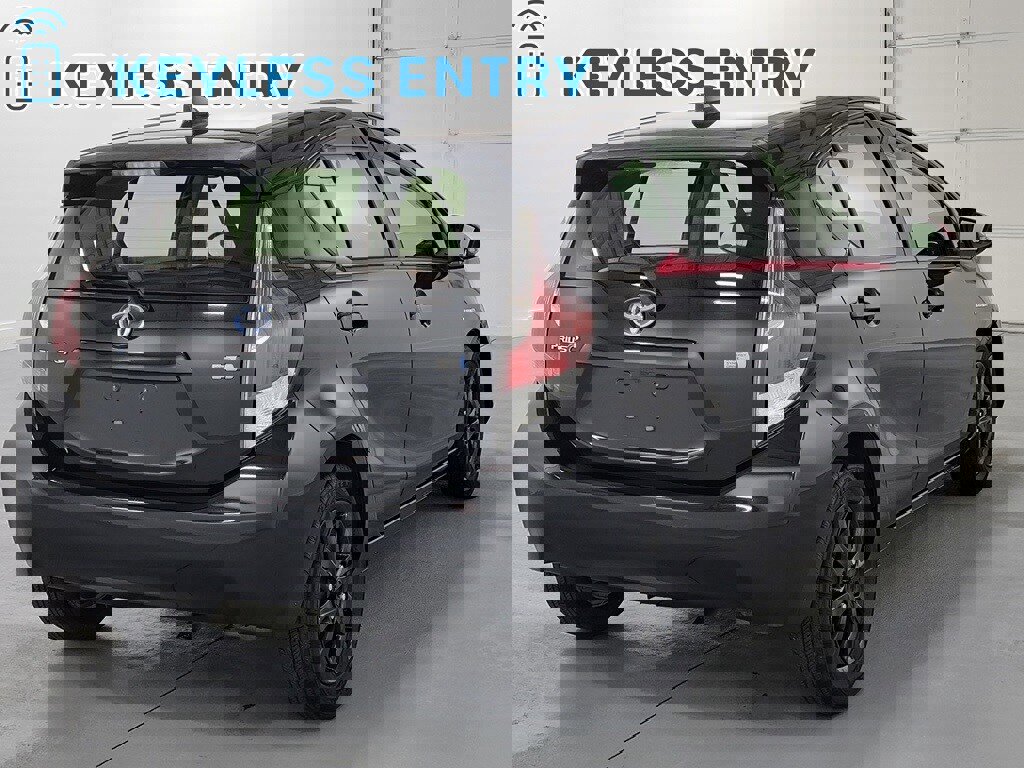 Used 2016 Toyota Prius C Persona Series image 9