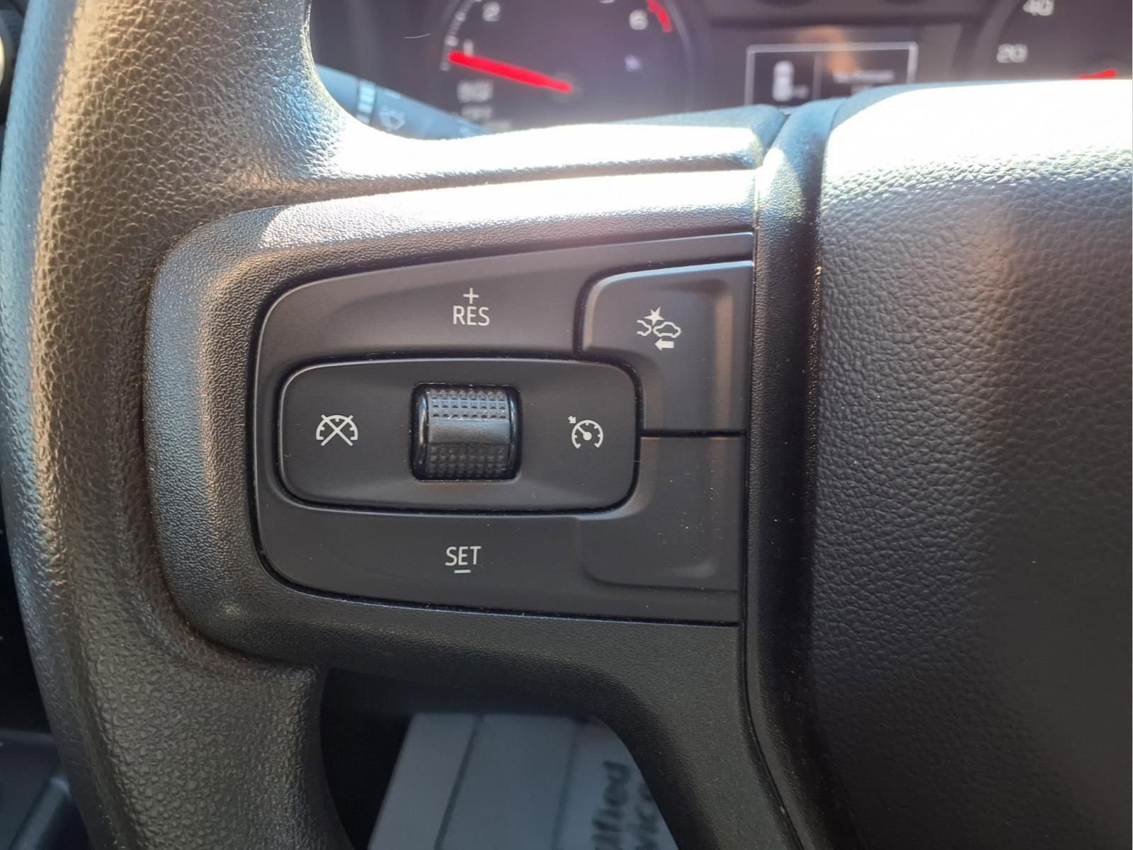 Used 2024 Chevrolet Silverado 1500 Custom Trail Boss w/ Dark Appearance Package image 13