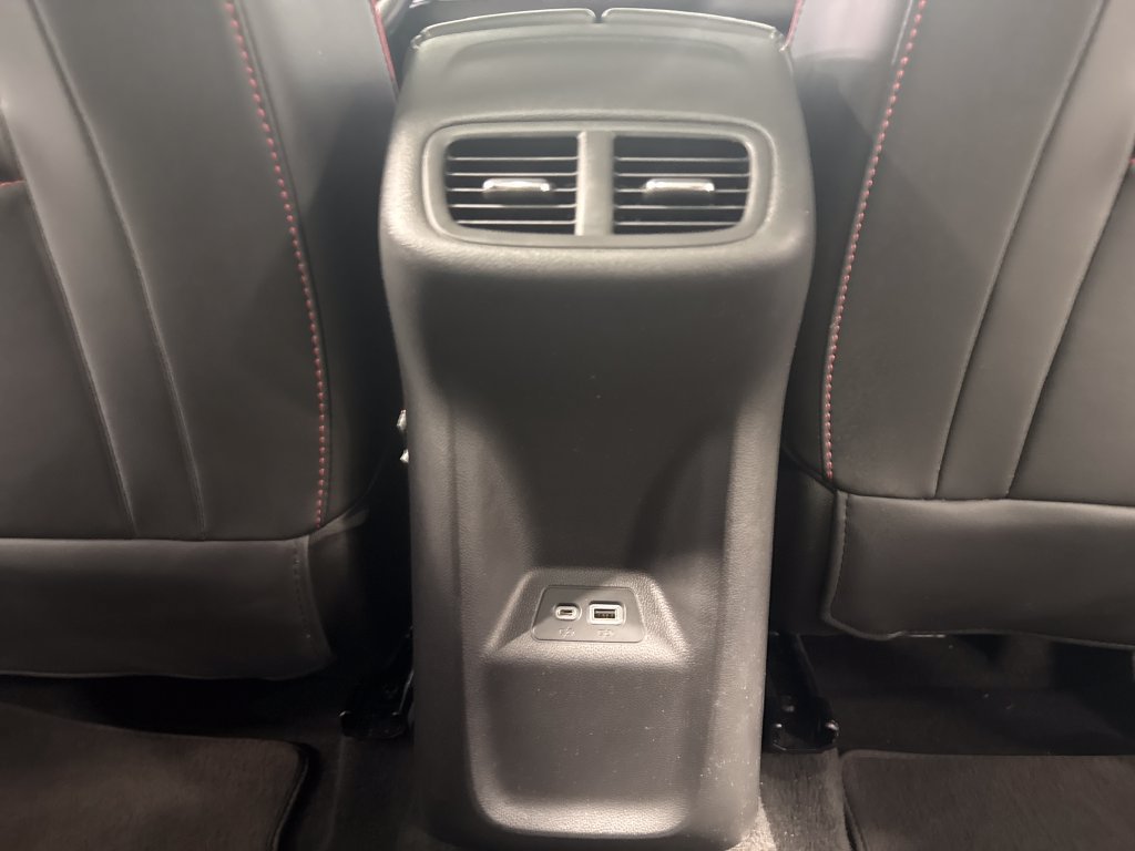 Used 2023 Buick Envision Essence w/ Sport Touring Package FWD image 38