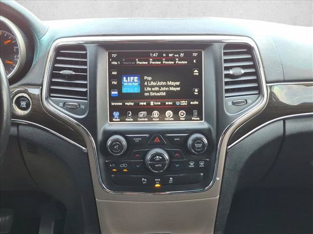 Used 2015 Jeep Grand Cherokee Overland AWD/4WD image 15