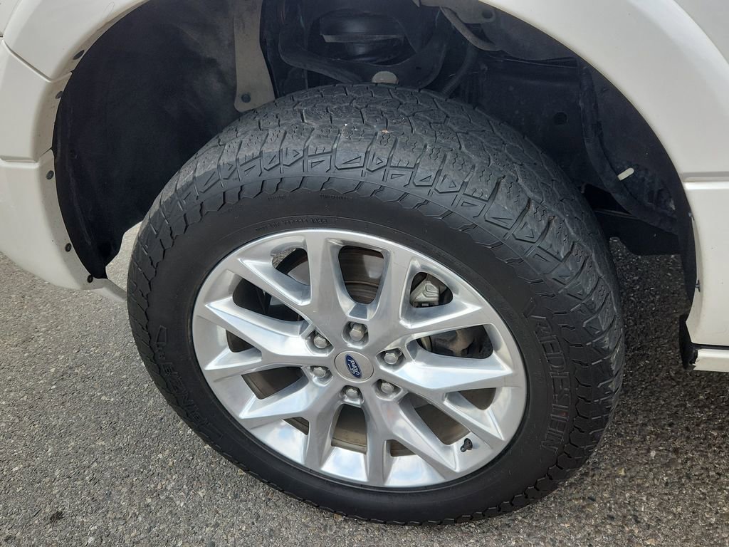 Used 2016 Ford Expedition EL Limited image 21