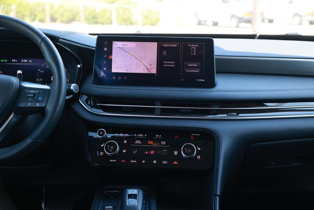 Used 2026 INFINITI QX60 Luxe w/ Cargo Package FWD image 30