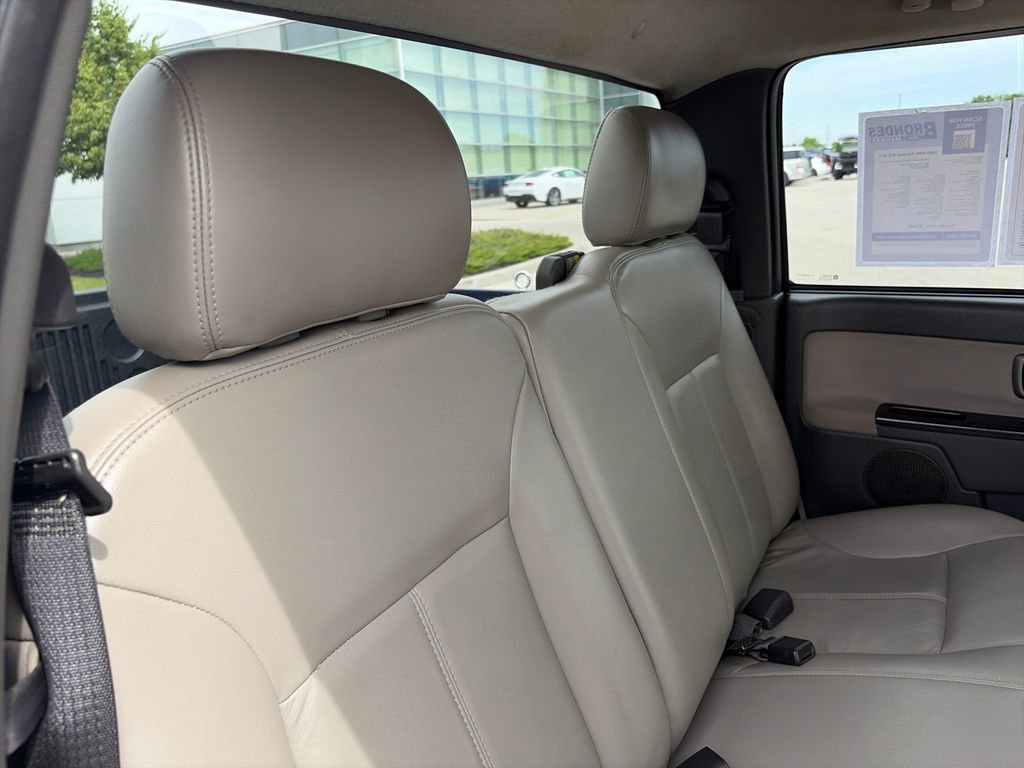 Used 2005 GMC Canyon SLE AWD/4WD image 31