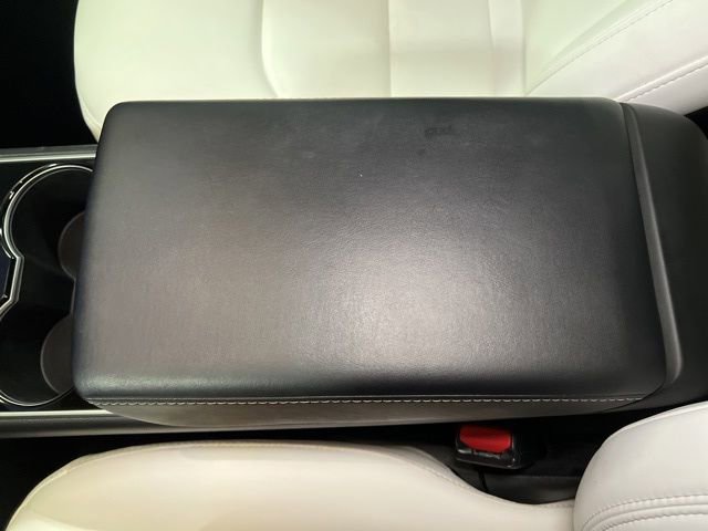 Used 2021 Tesla Model Y Long Range image 20