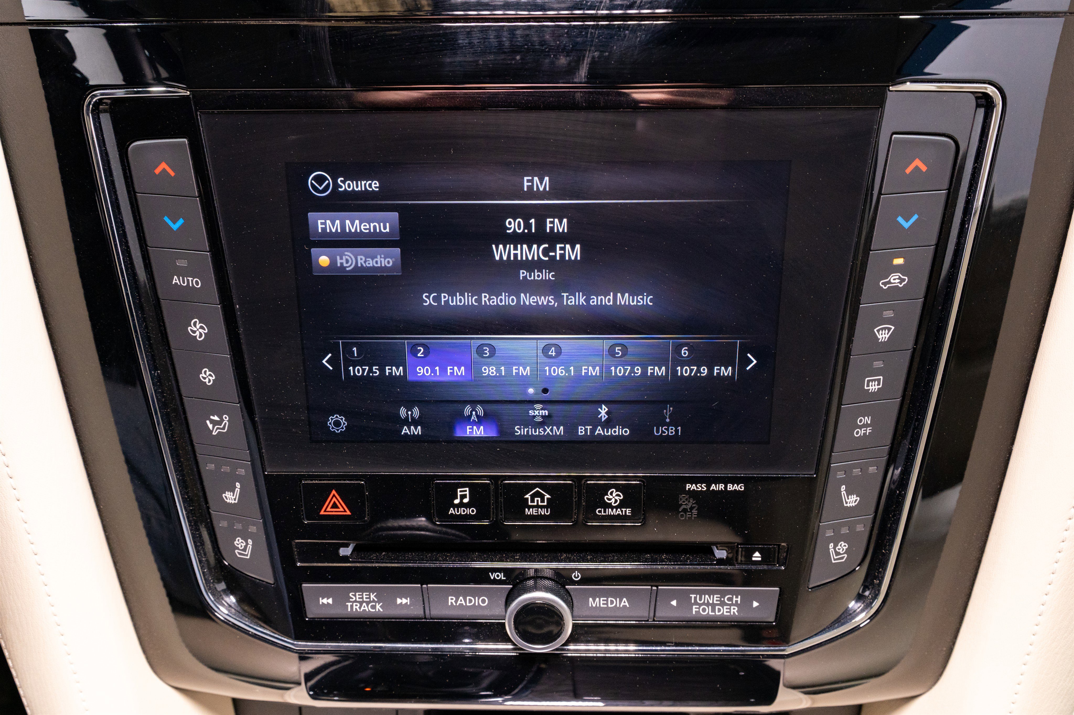 Used 2020 INFINITI QX80 Luxe w/ Proactive Package image 21