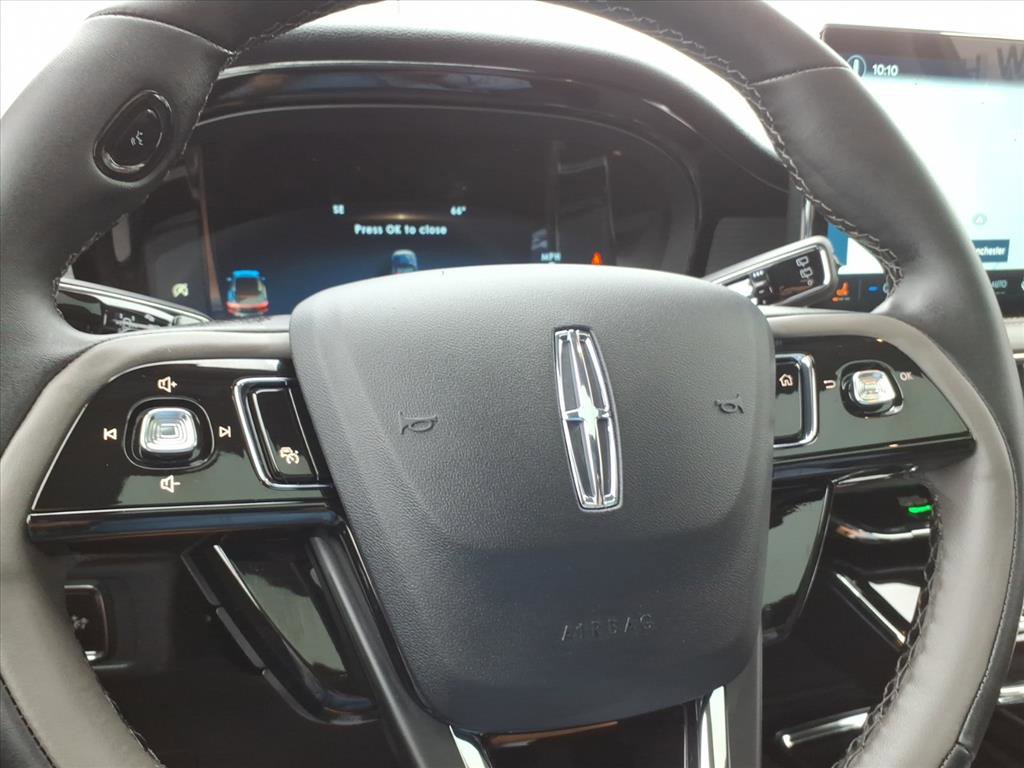 New 2026 Lincoln Corsair Premiere image 12