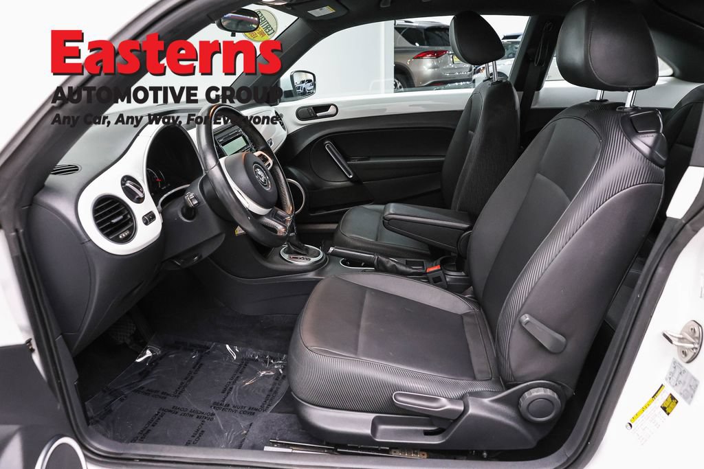 Used 2015 Volkswagen Beetle 1.8T FWD image 13
