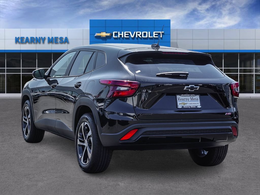 New 2026 Chevrolet Trax RS w/ Driver Confidence Package FWD image 4