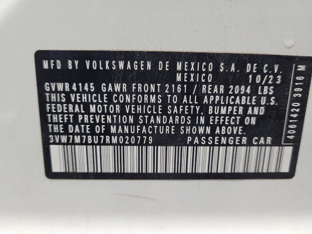 Used 2024 Volkswagen Jetta SE w/ Panoramic Sunroof Package image 33