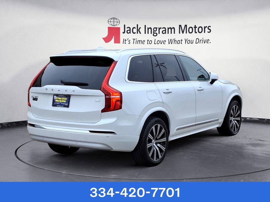 Used 2022 Volvo XC90 T8 Inscription image 5