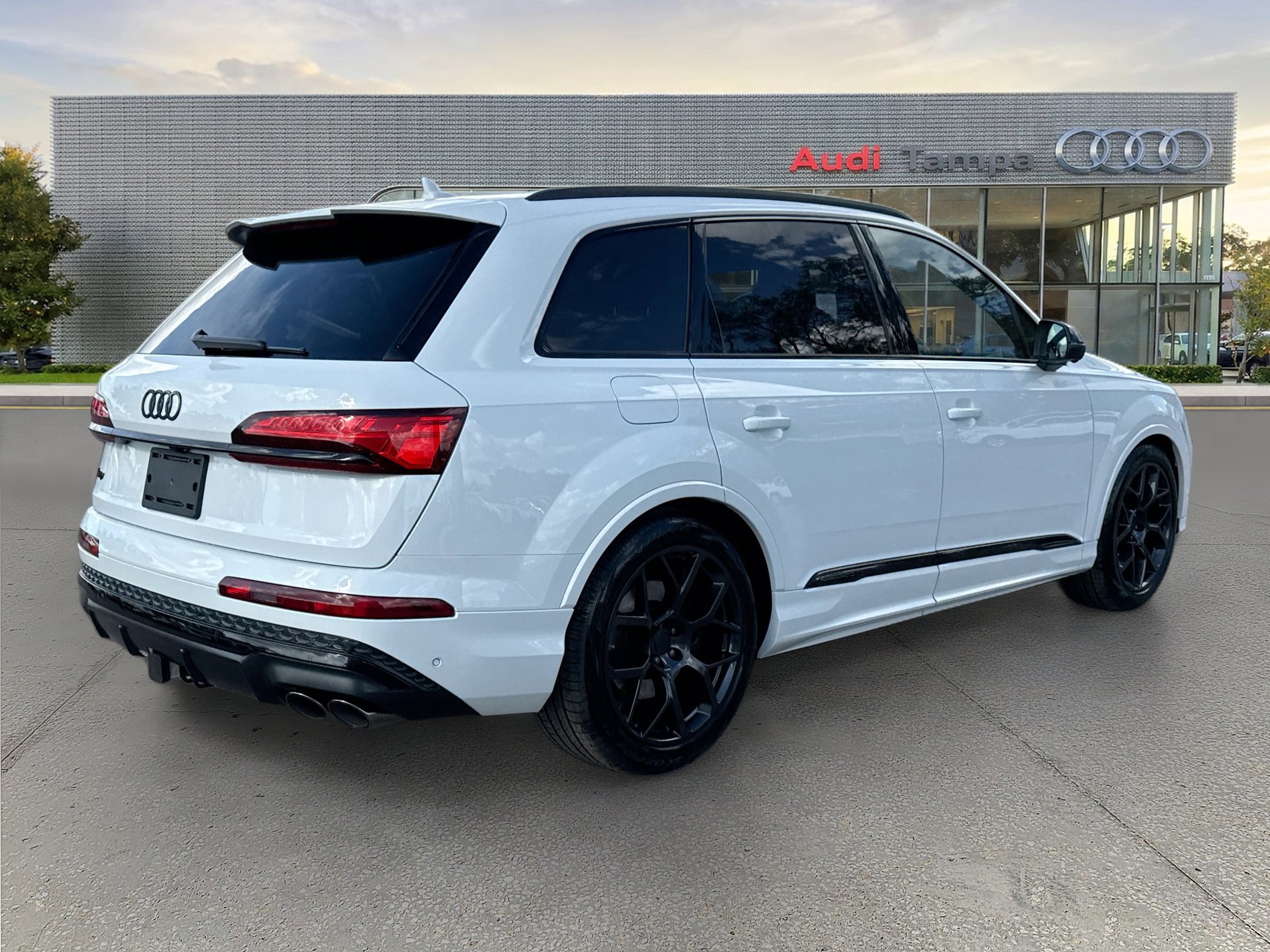 New 2026 Audi SQ7 Premium Plus image 3