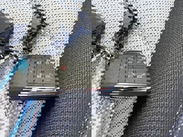 New 2025 Chevrolet Equinox EV LT image 27