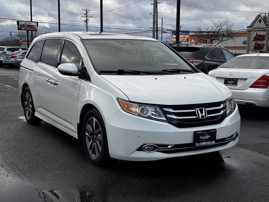 Used 2015 Honda Odyssey Touring image 3