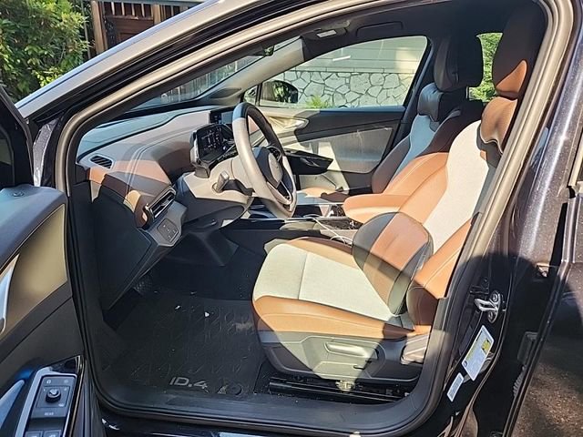 Used 2023 Volkswagen ID.4 Pro image 32