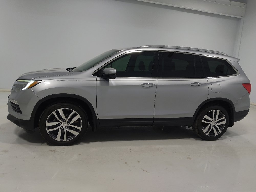 Used 2018 Honda Pilot Elite image 2