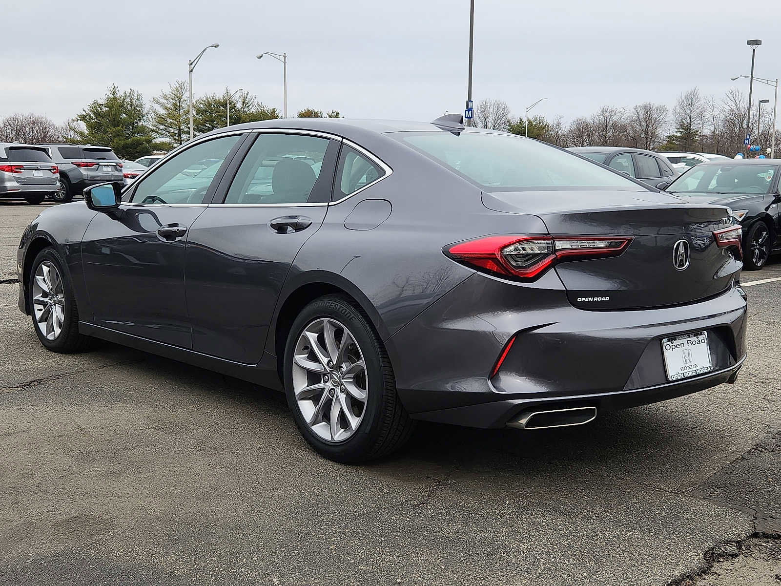 Used 2023 Acura TLX FWD image 4