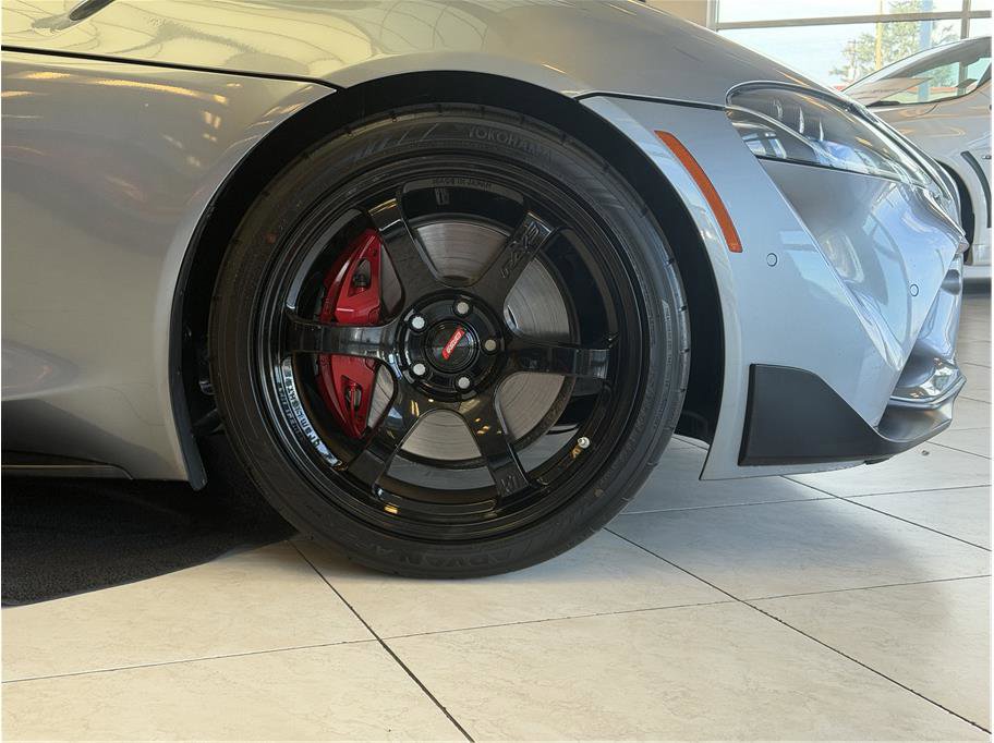 Used 2020 Toyota Supra Premium w/ Driver Assist Package image 9