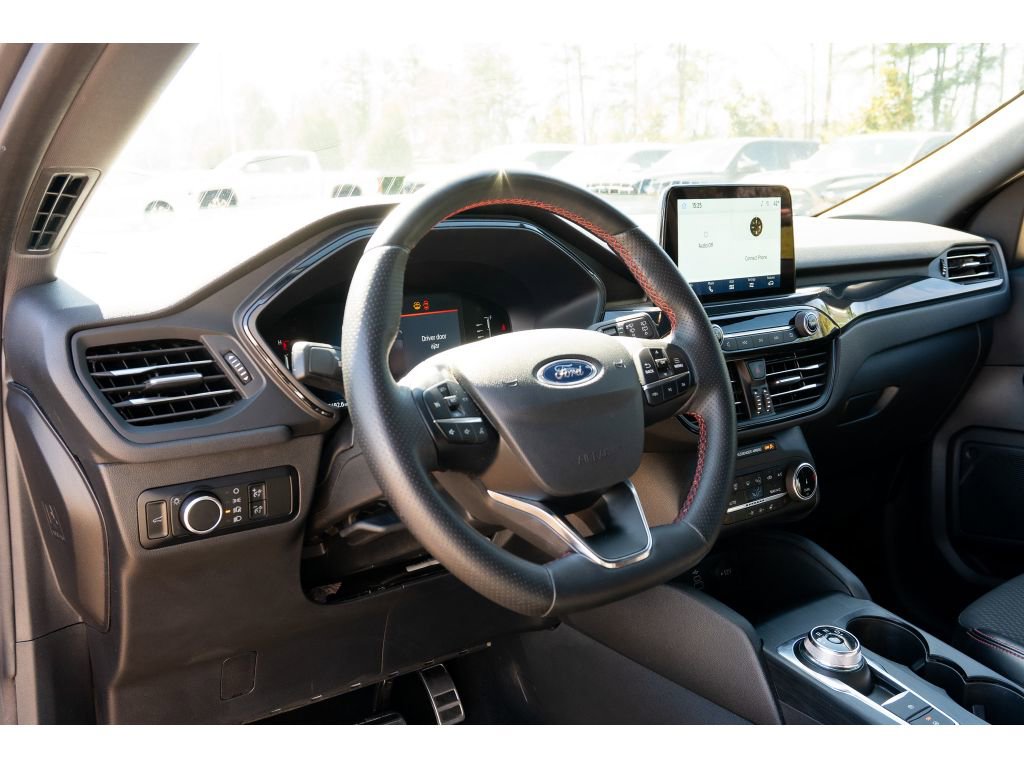 Used 2024 Ford Escape ST-Line image 10