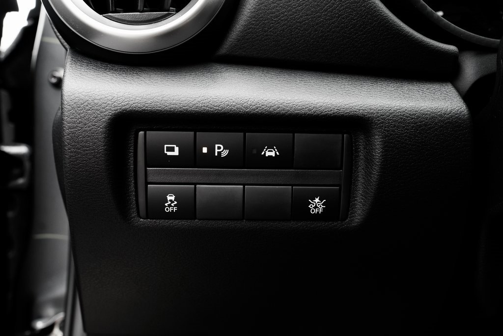 New 2025 Nissan Versa S w/ Trunk Package image 18