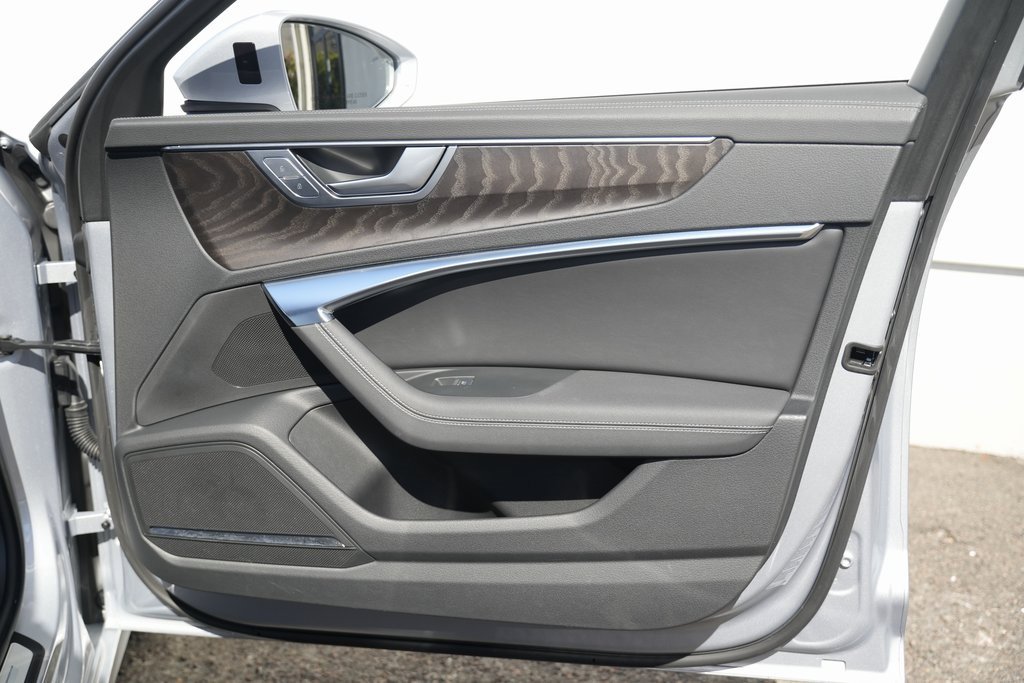 Used 2022 Audi A6 Premium Plus w/ Premium Plus Package image 40