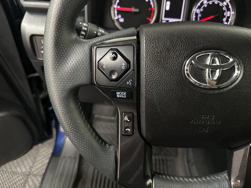 Used 2022 Toyota 4Runner TRD Off-Road Premium image 14