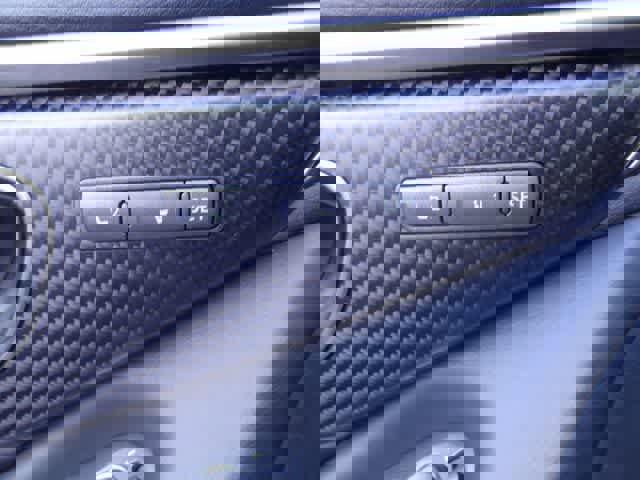 Certified 2022 INFINITI Q60 Red Sport 400 w/ Carbon Fiber Package image 17