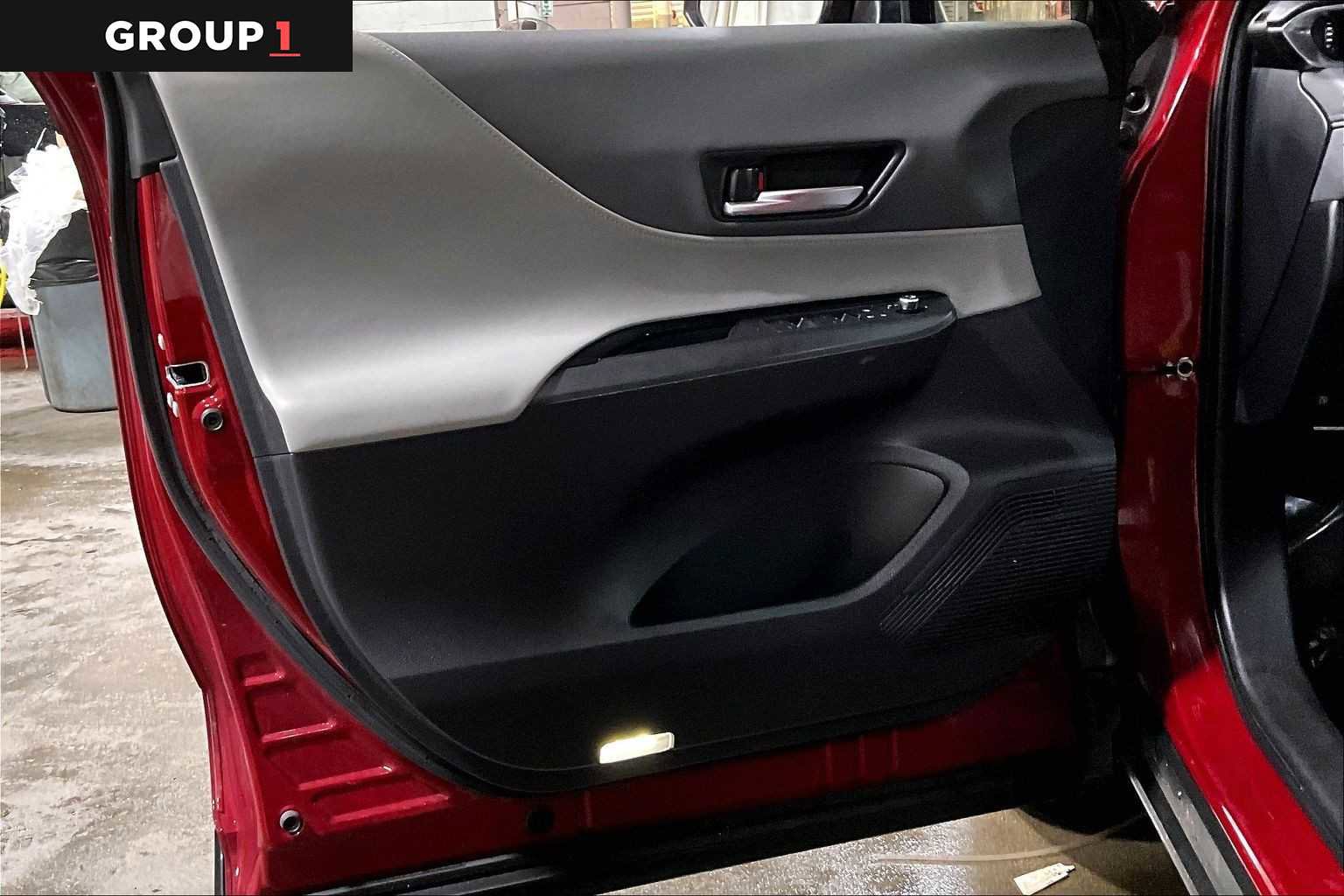 Certified 2023 Toyota Venza LE image 22