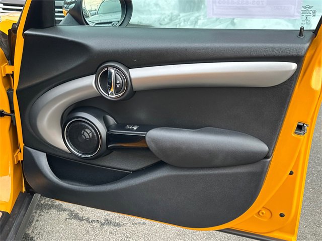 Used 2015 MINI Cooper S image 14