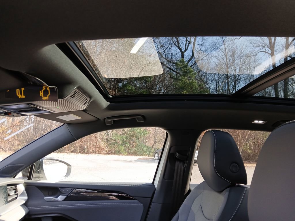 New 2026 Volkswagen Tiguan SE R-Line image 20